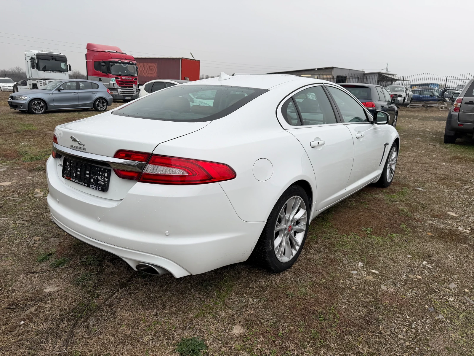 Jaguar Xf 2.2 D 8 ZF(КАТО НОВА) - изображение 5