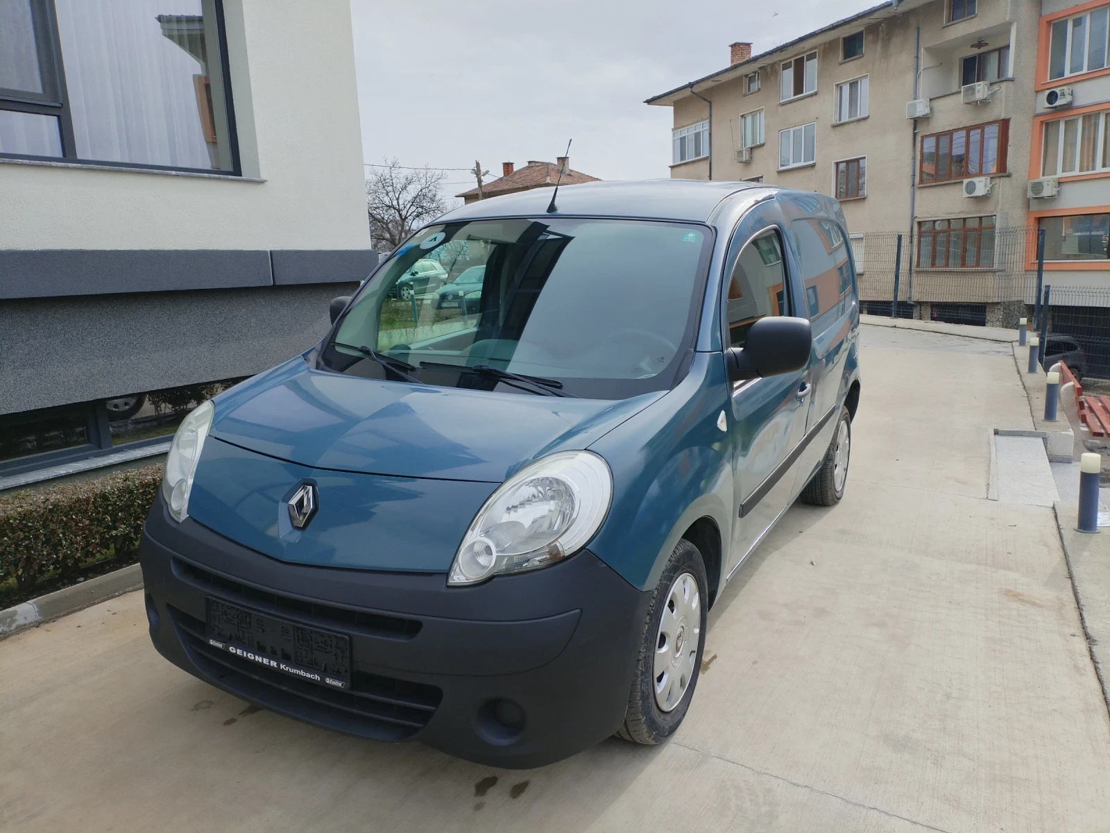 Renault Kangoo 1.5 DCI 75hp Клима Ел стъкла Ел огледала Мулти вол - изображение 4