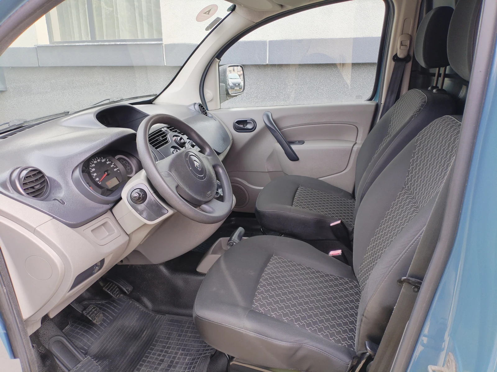 Renault Kangoo 1.5 DCI 75hp Клима Ел стъкла Ел огледала Мулти вол - изображение 9