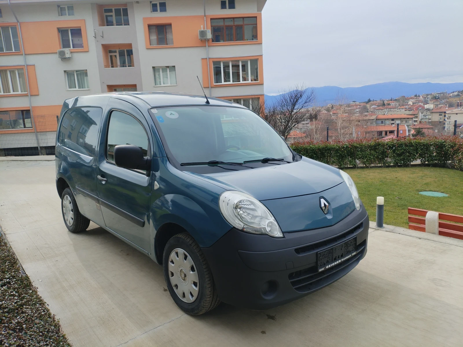 Renault Kangoo 1.5 DCI 75hp Клима Ел стъкла Ел огледала Мулти вол - изображение 3