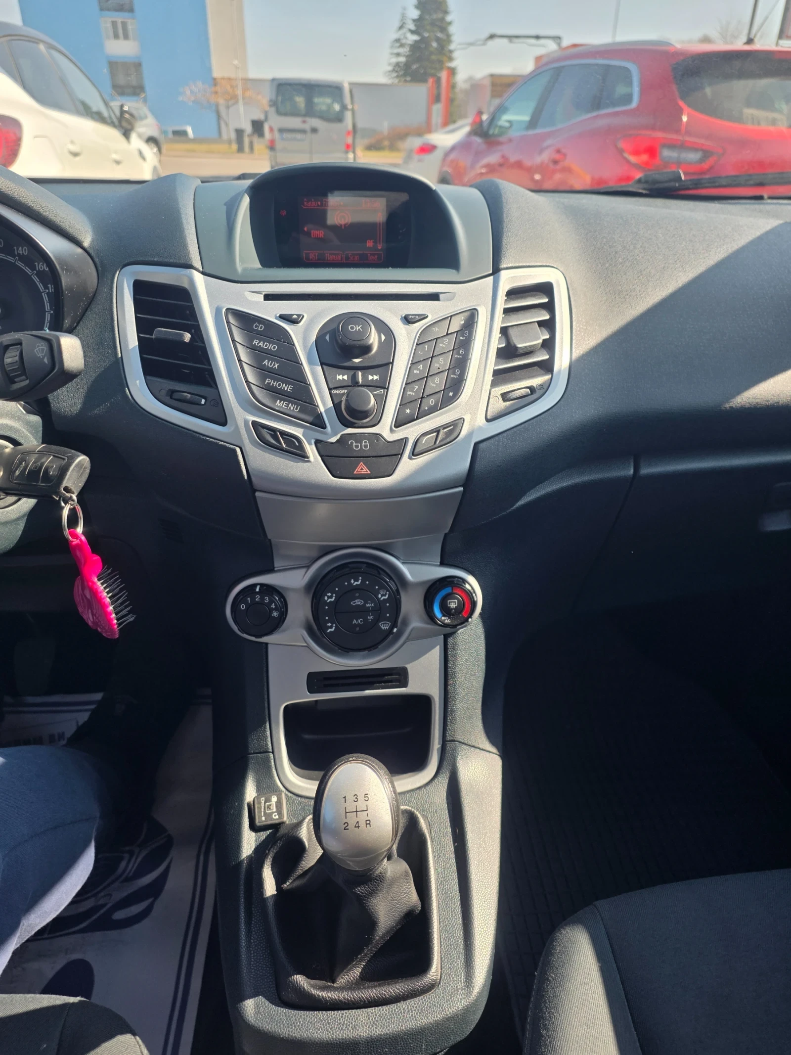 Ford Fiesta, снимка 12 - Автомобили и джипове - 53827490