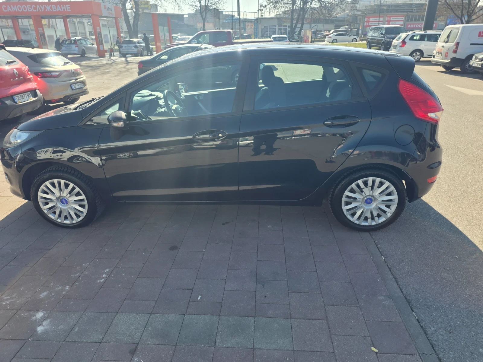 Ford Fiesta, снимка 4 - Автомобили и джипове - 53827490