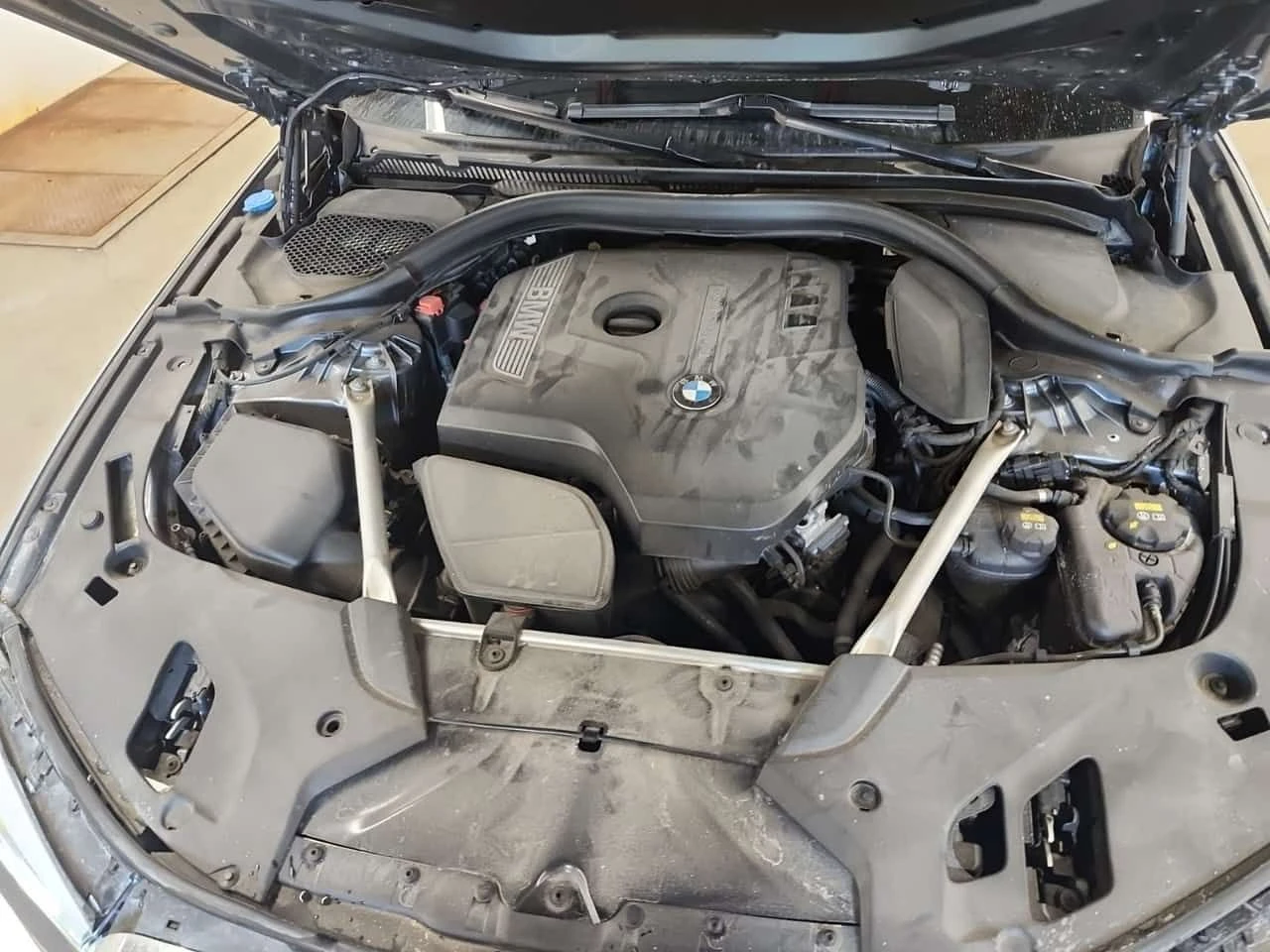 BMW 530 530I XDRIVE  CARFAX, снимка 16 - Автомобили и джипове - 53840777