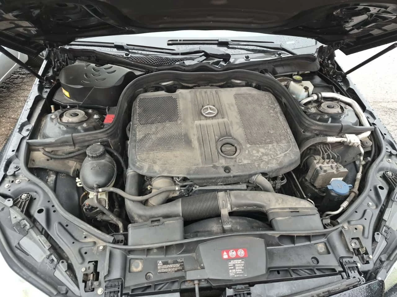 Mercedes-Benz E 250 BLUETEC LUXURY/CARFAX/Пано/Памет/Подгрев/2 Ключа, снимка 16 - Автомобили и джипове - 54046759