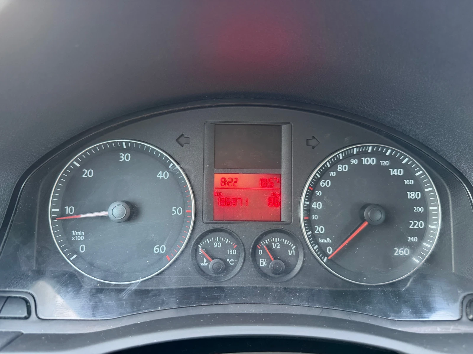 VW Golf 1.9TDI-90PS, снимка 13 - Автомобили и джипове - 54337567