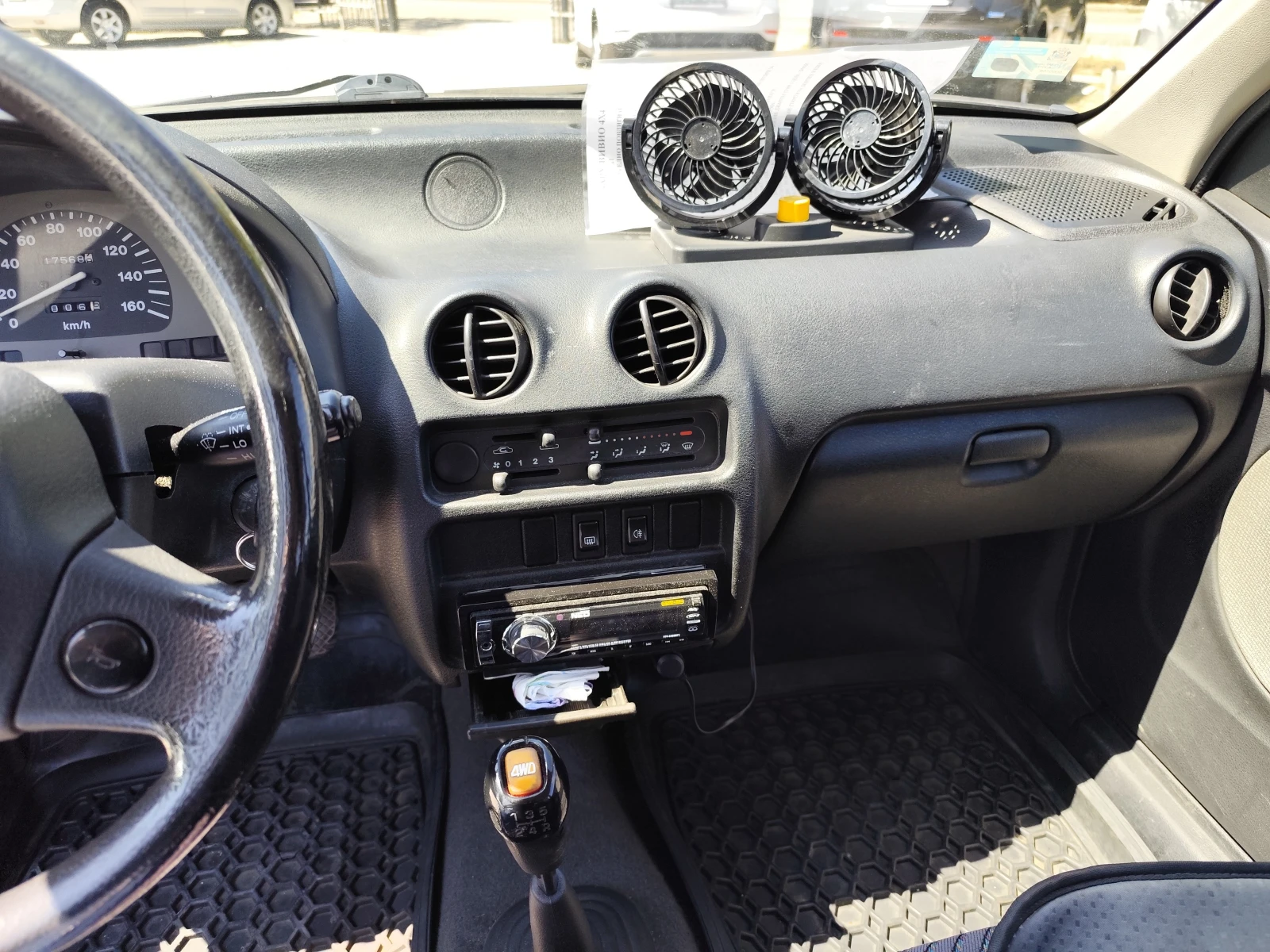 Subaru Vivio 700i* 4X4* CROSS/ STEREO* , снимка 9 - Автомобили и джипове - 55500015