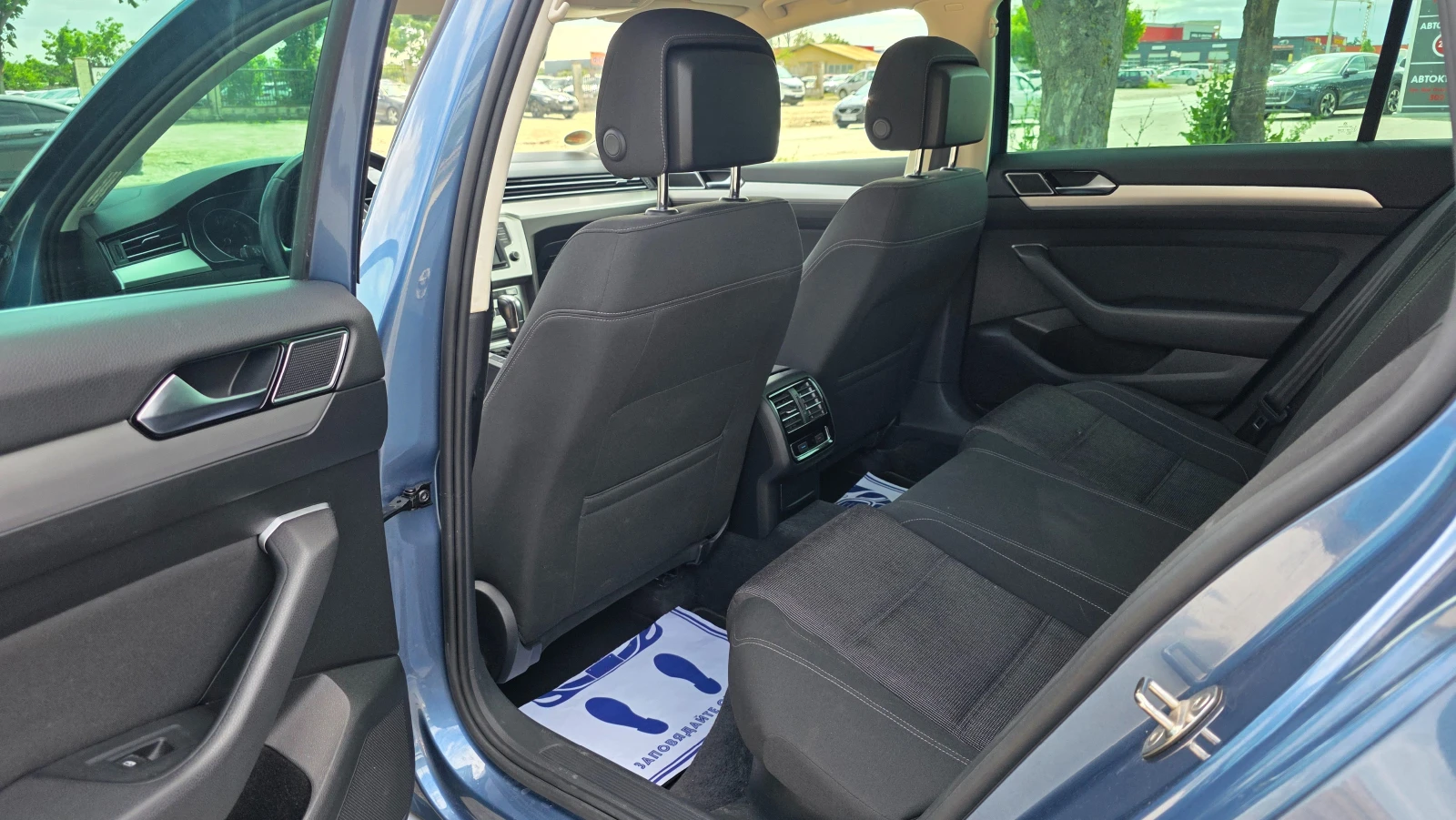 VW Passat УНИКАЛНА, снимка 8 - Автомобили и джипове - 55658370