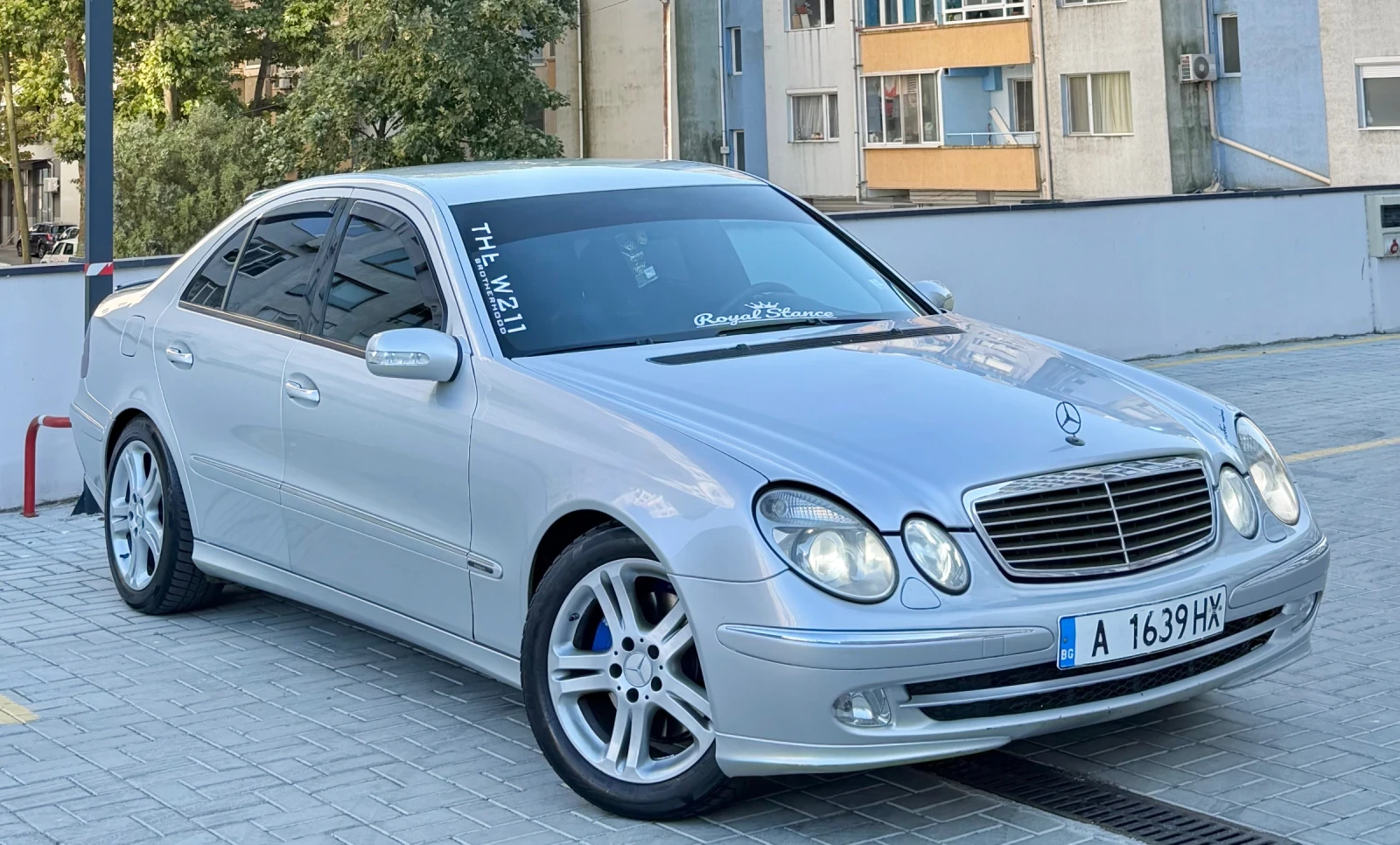 Mercedes-Benz E 320 204 к.с Редовия Avant-garde
