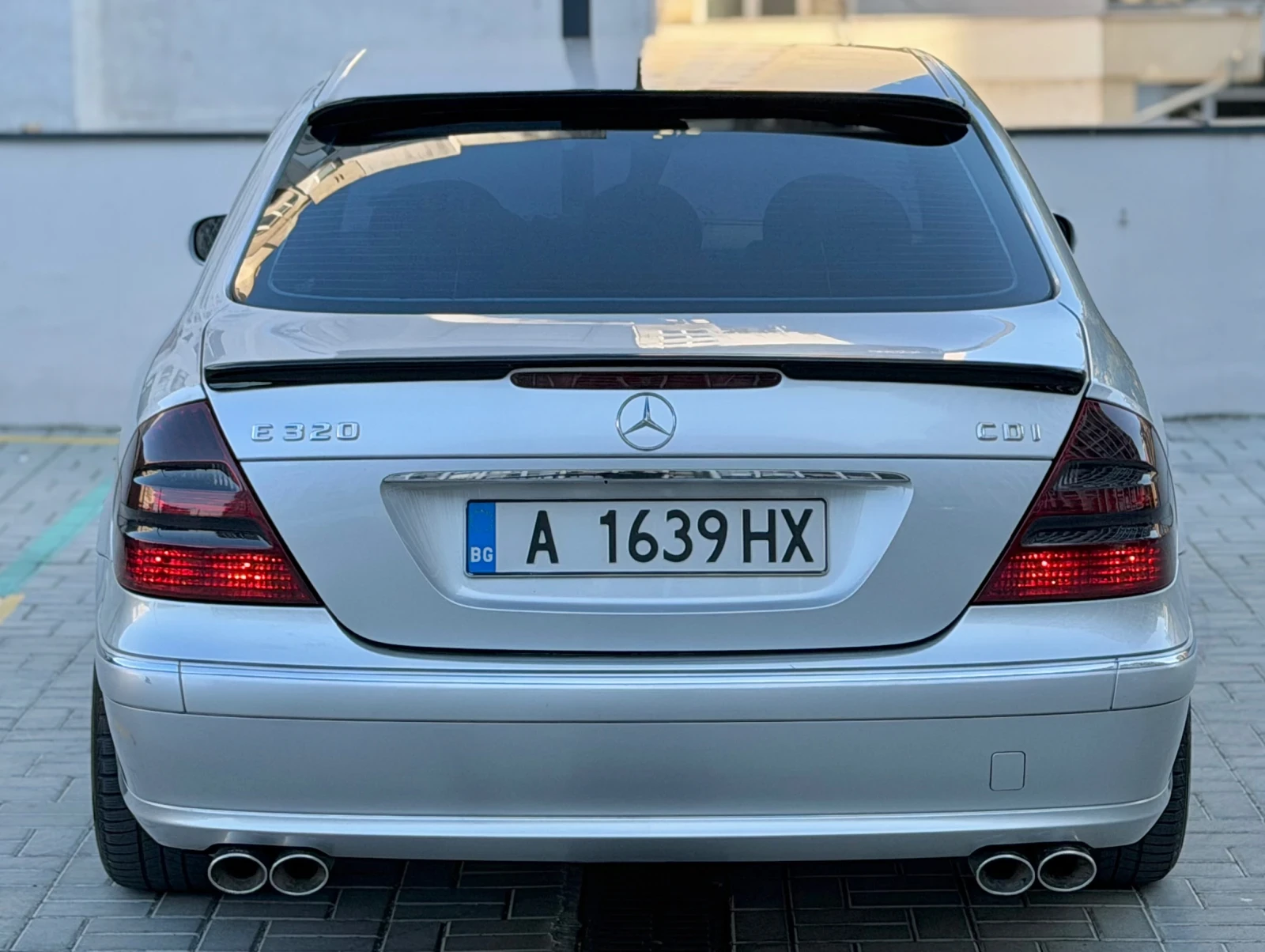 Mercedes-Benz E 320 204 к.с Редовия Avant-garde, снимка 6 - Автомобили и джипове - 55772750