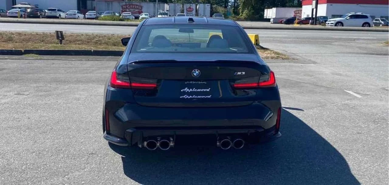 BMW M3 * Sedan * АВТОКРЕДИТ БЕЗ ПЪРВОНАЧАЛНА ВНОСКА* , снимка 4 - Автомобили и джипове - 55774772