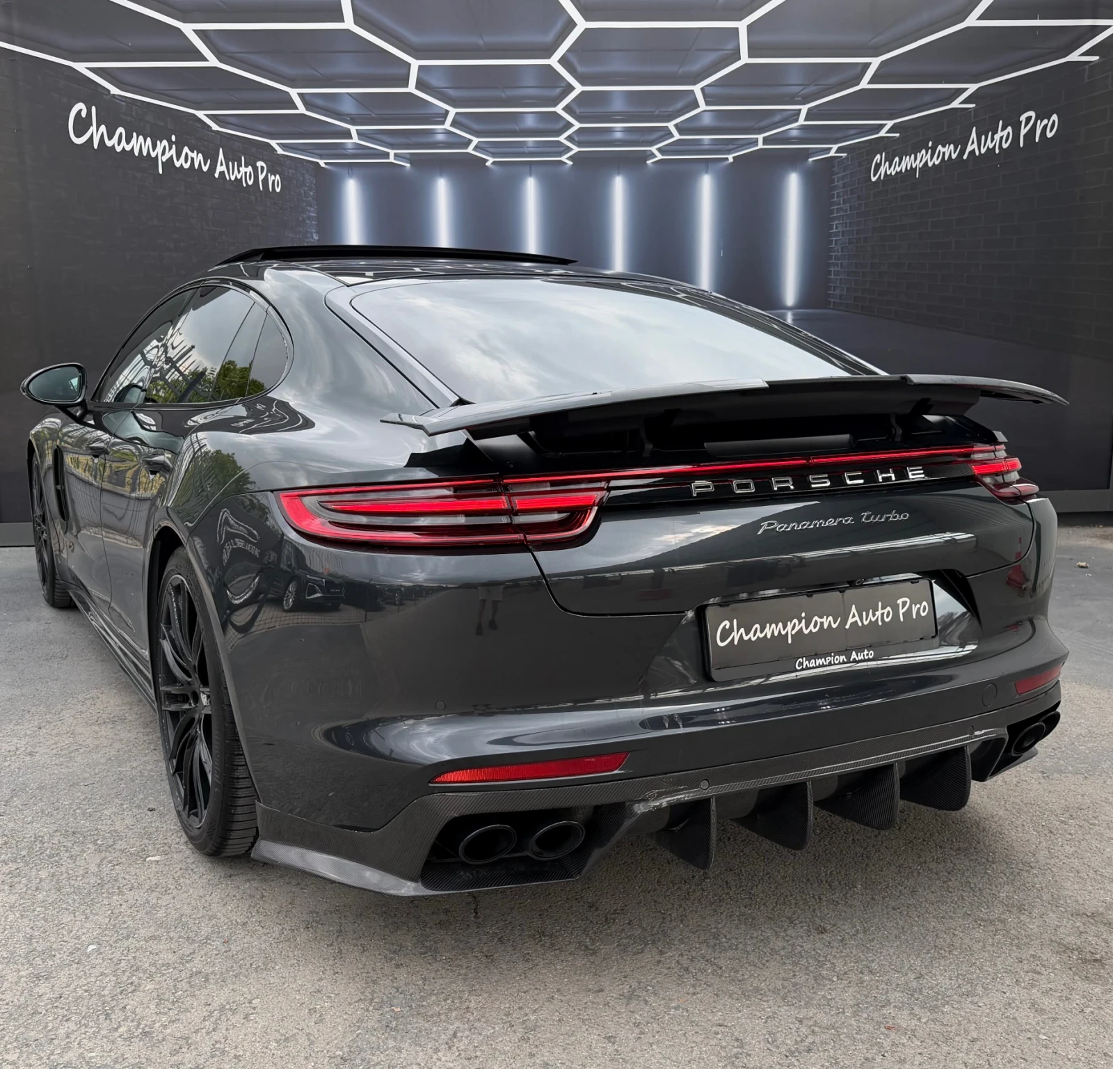 Porsche Panamera Turbo Carbon Full, снимка 4 - Автомобили и джипове - 55833986