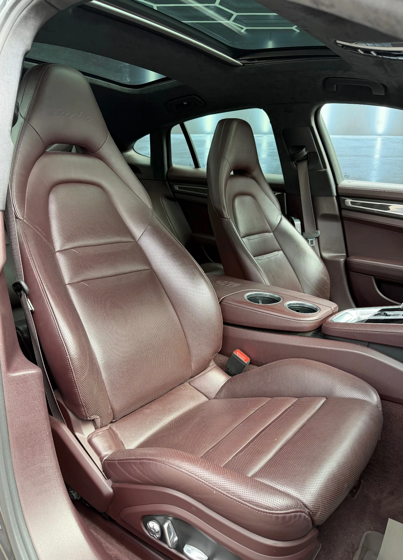 Porsche Panamera Turbo Carbon Full, снимка 13 - Автомобили и джипове - 55833986