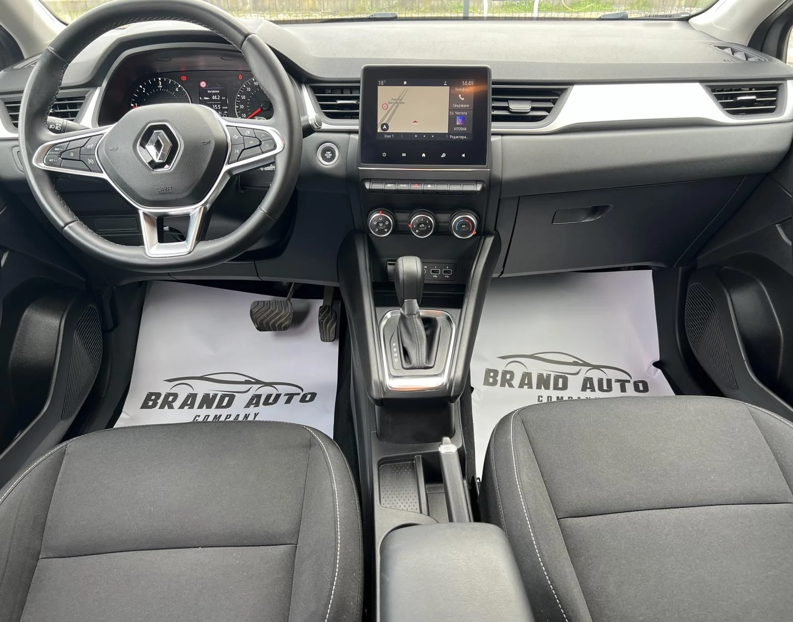 Renault Captur 1.5 DCI * AUTOMATIC * 115 k.c., снимка 9 - Автомобили и джипове - 55868192