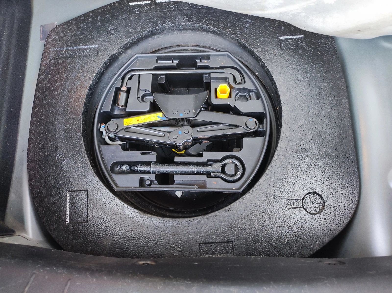 Citroen DS3 1.6HDi 112к.с. евро5 165000км, снимка 16 - Автомобили и джипове - 55950545