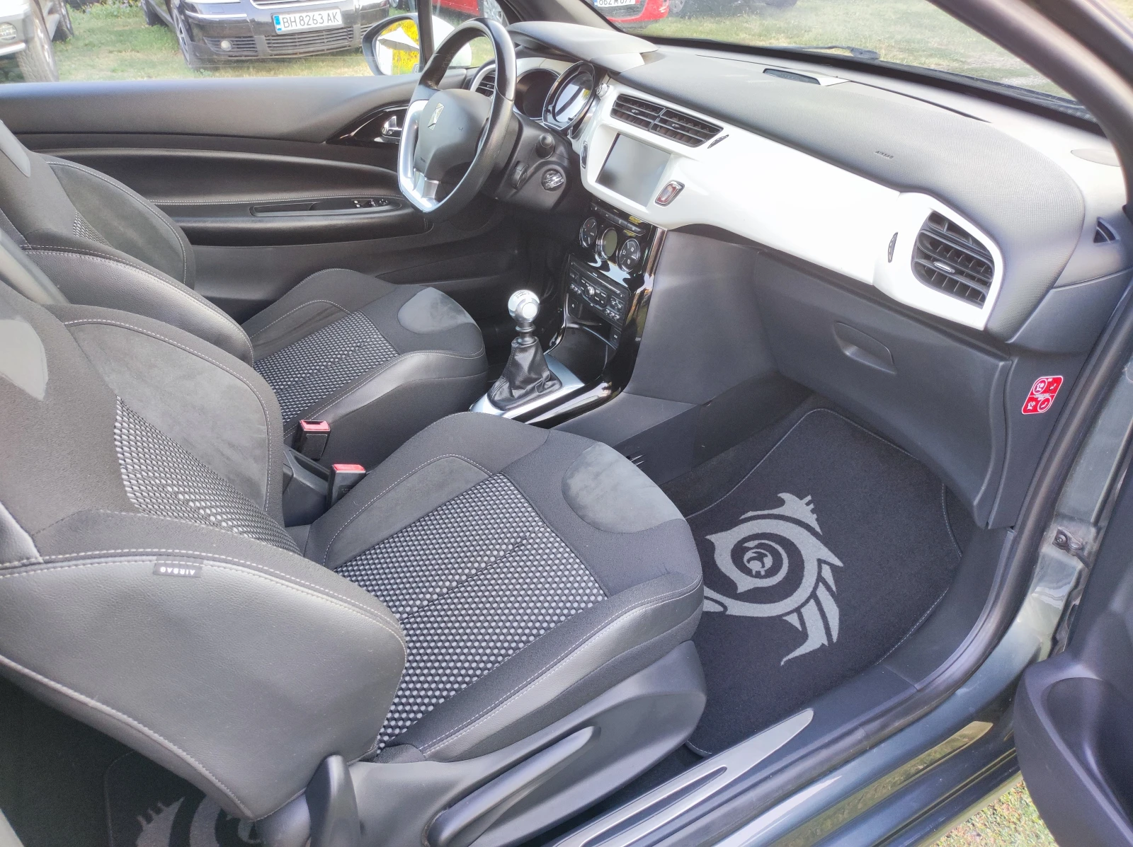 Citroen DS3 1.6HDi 112к.с. евро5 165000км, снимка 8 - Автомобили и джипове - 55950545