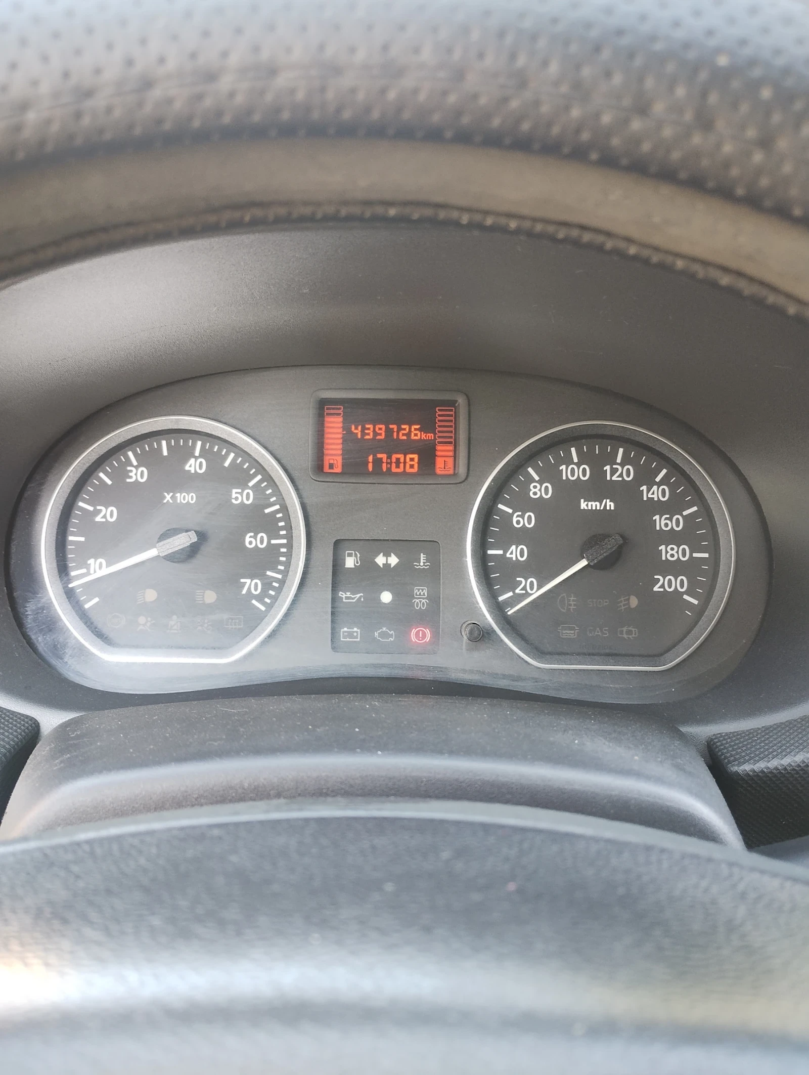 Dacia Sandero STEP WAY газ , снимка 14 - Автомобили и джипове - 56153549