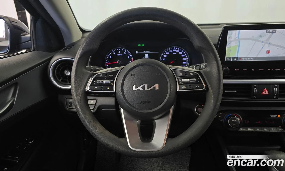 Kia K3 1.6 Trendy, снимка 15 - Автомобили и джипове - 56157296