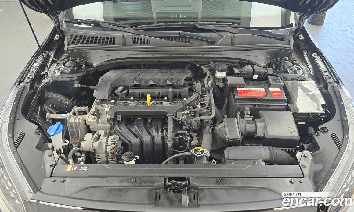 Kia K3 1.6 Trendy, снимка 6 - Автомобили и джипове - 56157296