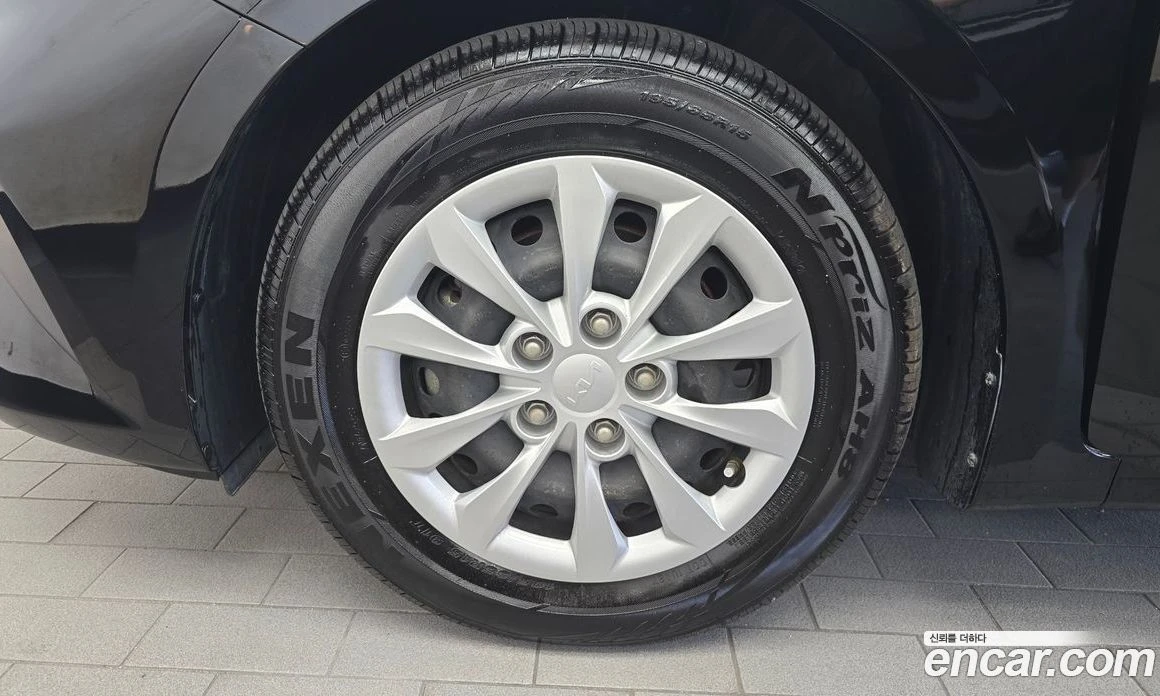 Kia K3 1.6 Trendy, снимка 5 - Автомобили и джипове - 56157296