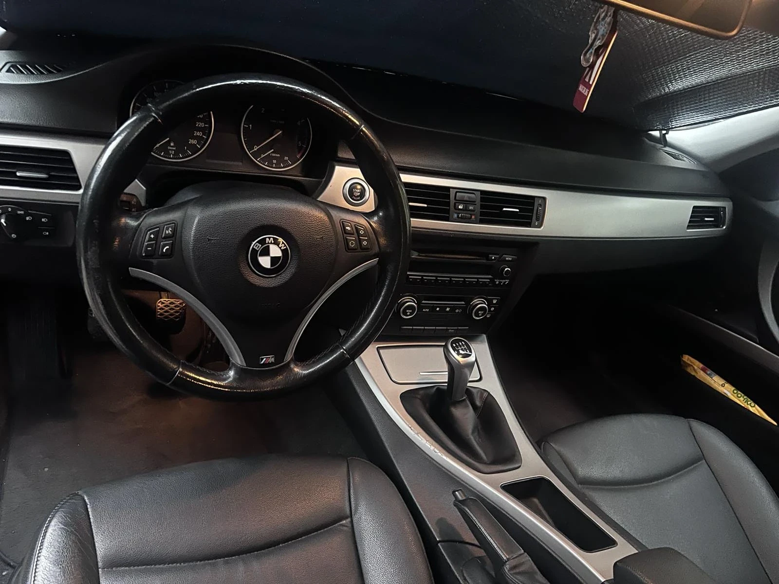 BMW 320 2.0D 177 к.с. | КОЖА | 182000 км , снимка 9 - Автомобили и джипове - 56238013