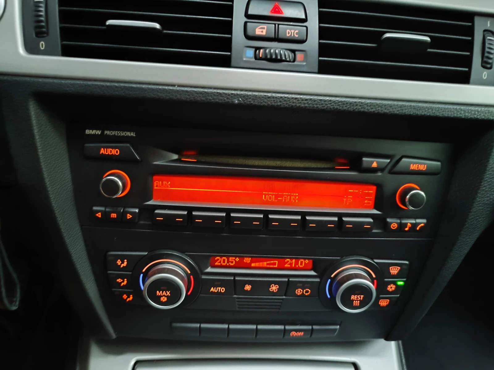 BMW 320 2.0D 177 к.с. | КОЖА | 182000 км , снимка 17 - Автомобили и джипове - 56238013