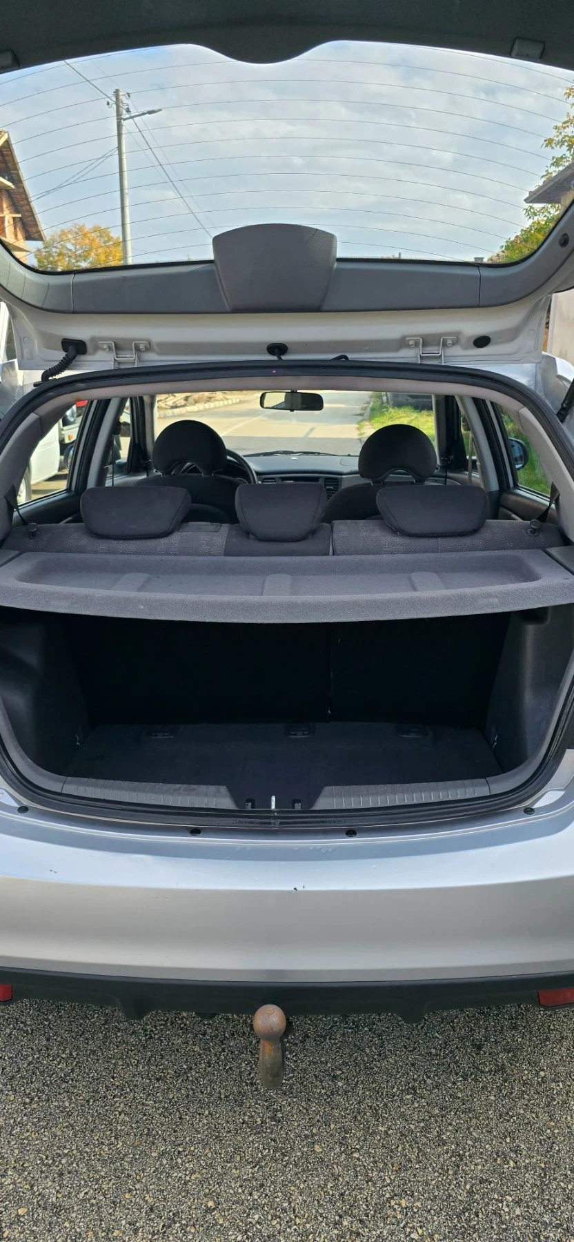 Kia Rio 1.4i, снимка 16 - Автомобили и джипове - 56642305