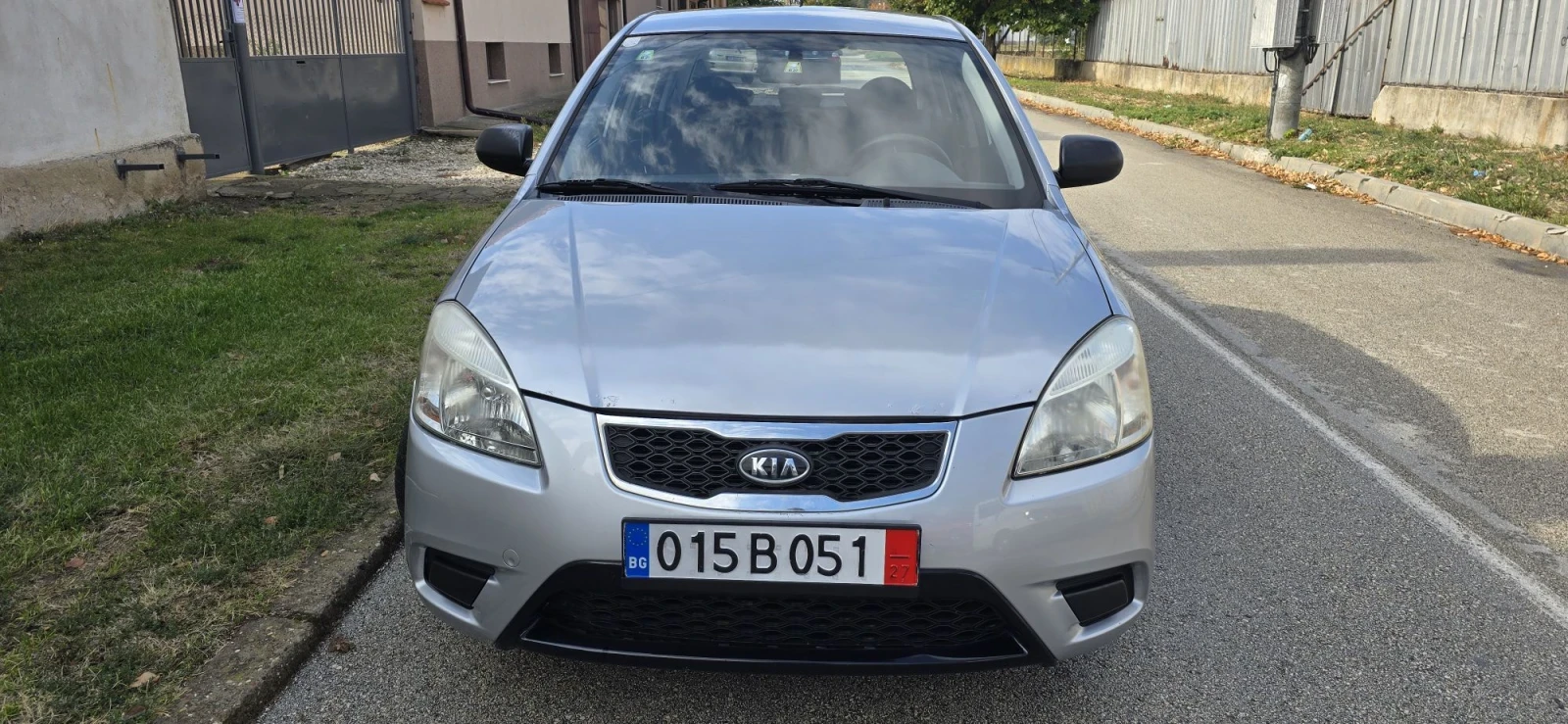 Kia Rio 1.4i, снимка 8 - Автомобили и джипове - 56642305