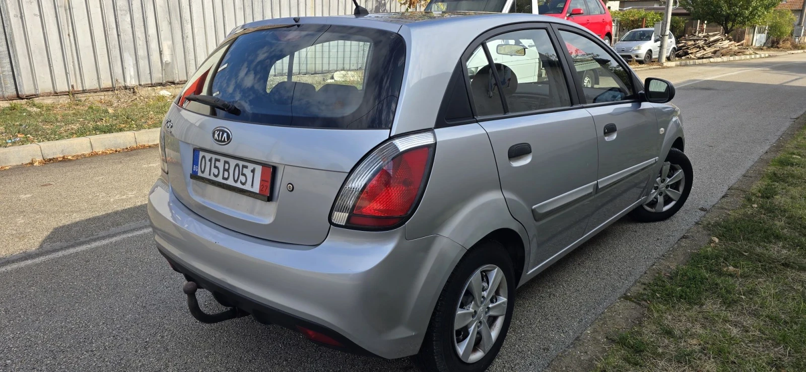 Kia Rio 1.4i, снимка 5 - Автомобили и джипове - 56642305