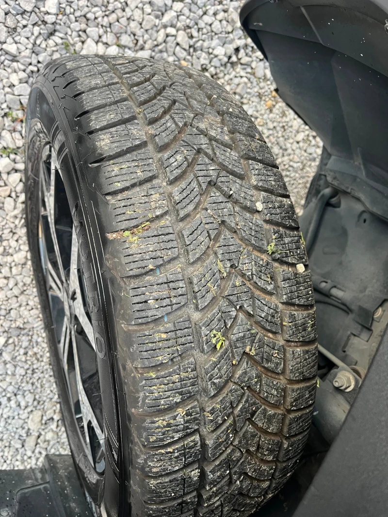 Dacia Duster 1.6i GPL  full 127.h km, снимка 16 - Автомобили и джипове - 52013219