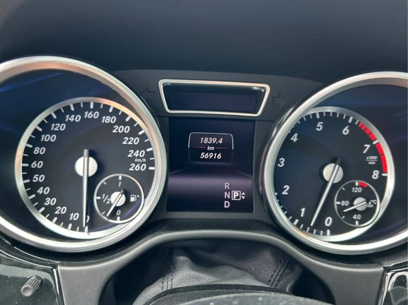 Mercedes-Benz ML 400 * CARFAX * БЕЗ ПЪРВОНАЧАЛНА ВНОСКА, снимка 11 - Автомобили и джипове - 52637517