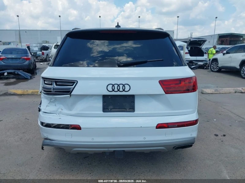 Audi Q7 * 55 PREMIUM * CARFAX * БЕЗ ПЪРВОНАЧАЛНА ВНОСКА, снимка 16 - Автомобили и джипове - 52657735