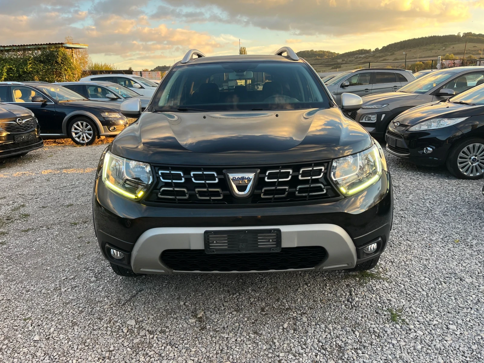 Dacia Duster 1.6i GPL  full 127.h km - изображение 2