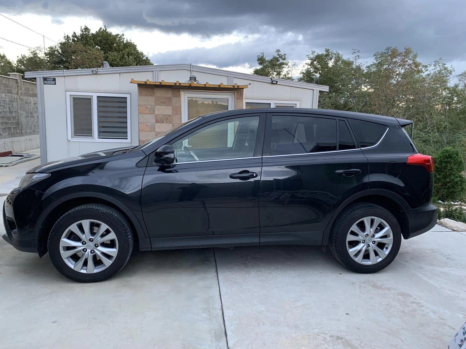 Toyota Rav4 2.2 D-CAT 4Х4 - изображение 3