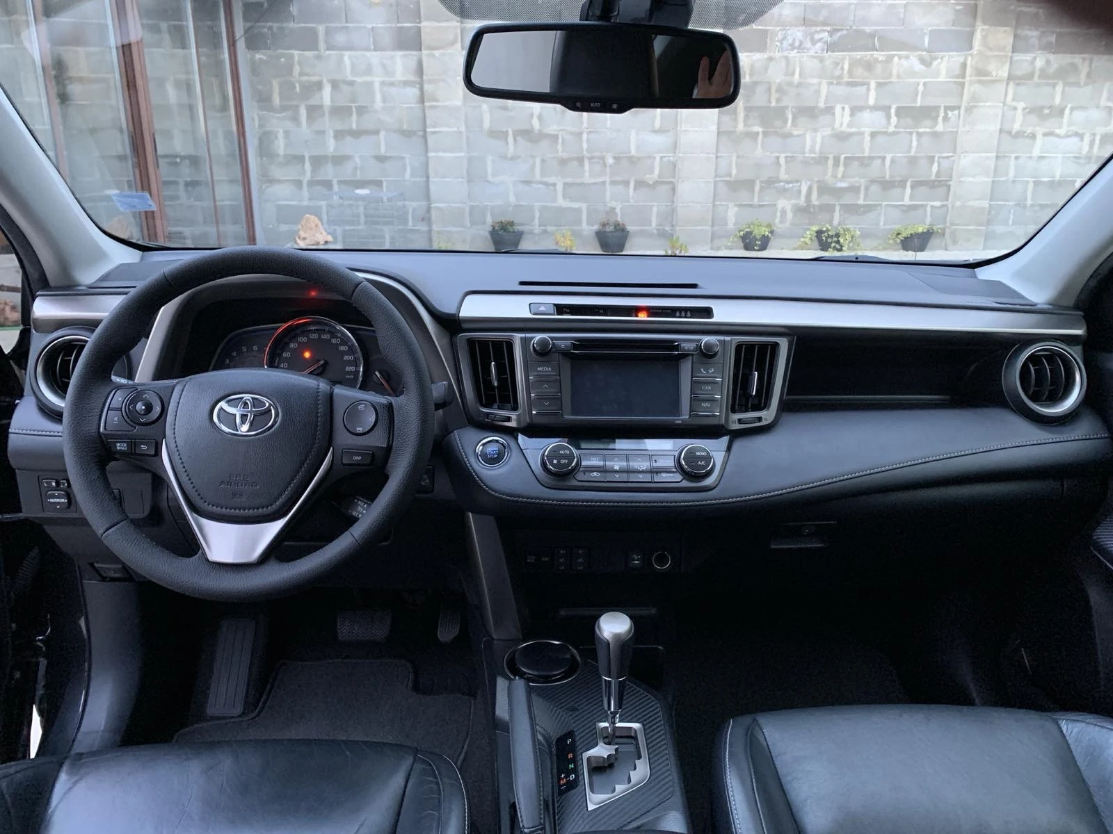 Toyota Rav4 2.2 D-CAT 4Х4 - изображение 8