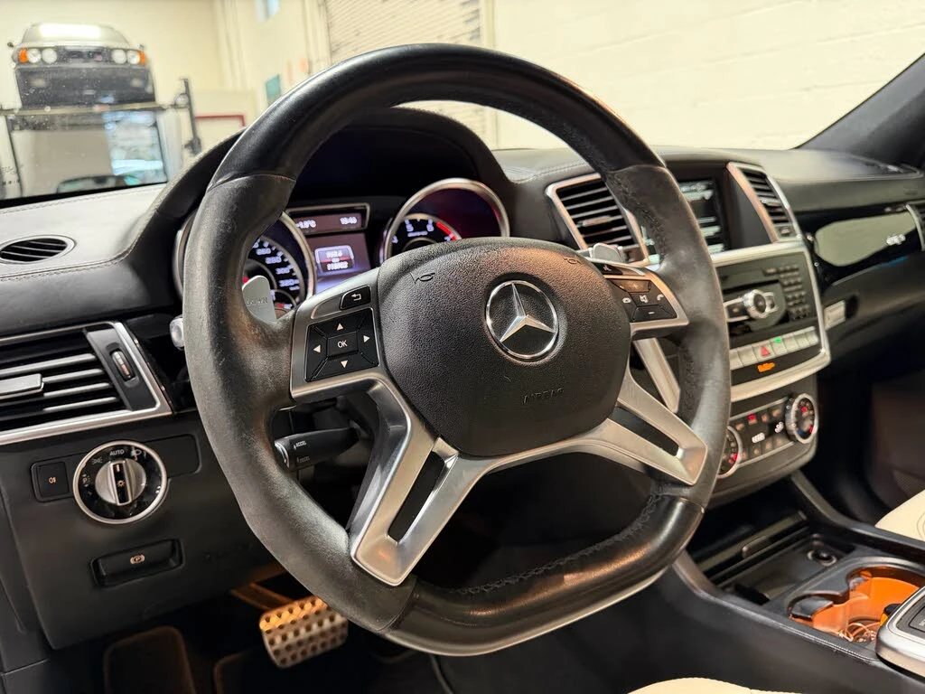 Mercedes-Benz GL 63 AMG B&O* МАСАЖ* ОБДУХ* ВАКУМ* LANE ASSIST* PANO* 360*  - изображение 9