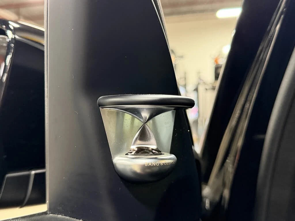 Mercedes-Benz GL 63 AMG B&O* МАСАЖ* ОБДУХ* ВАКУМ* LANE ASSIST* PANO* 360*  - изображение 8