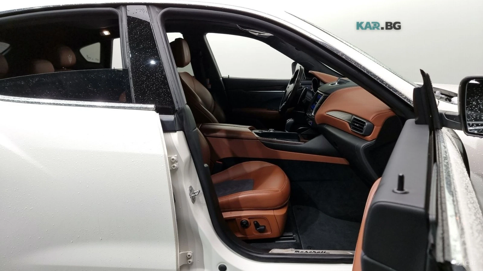 Maserati Levante D GRANDLUSSO Q4 Автокредит Цена до България, снимка 10 - Автомобили и джипове - 55190667