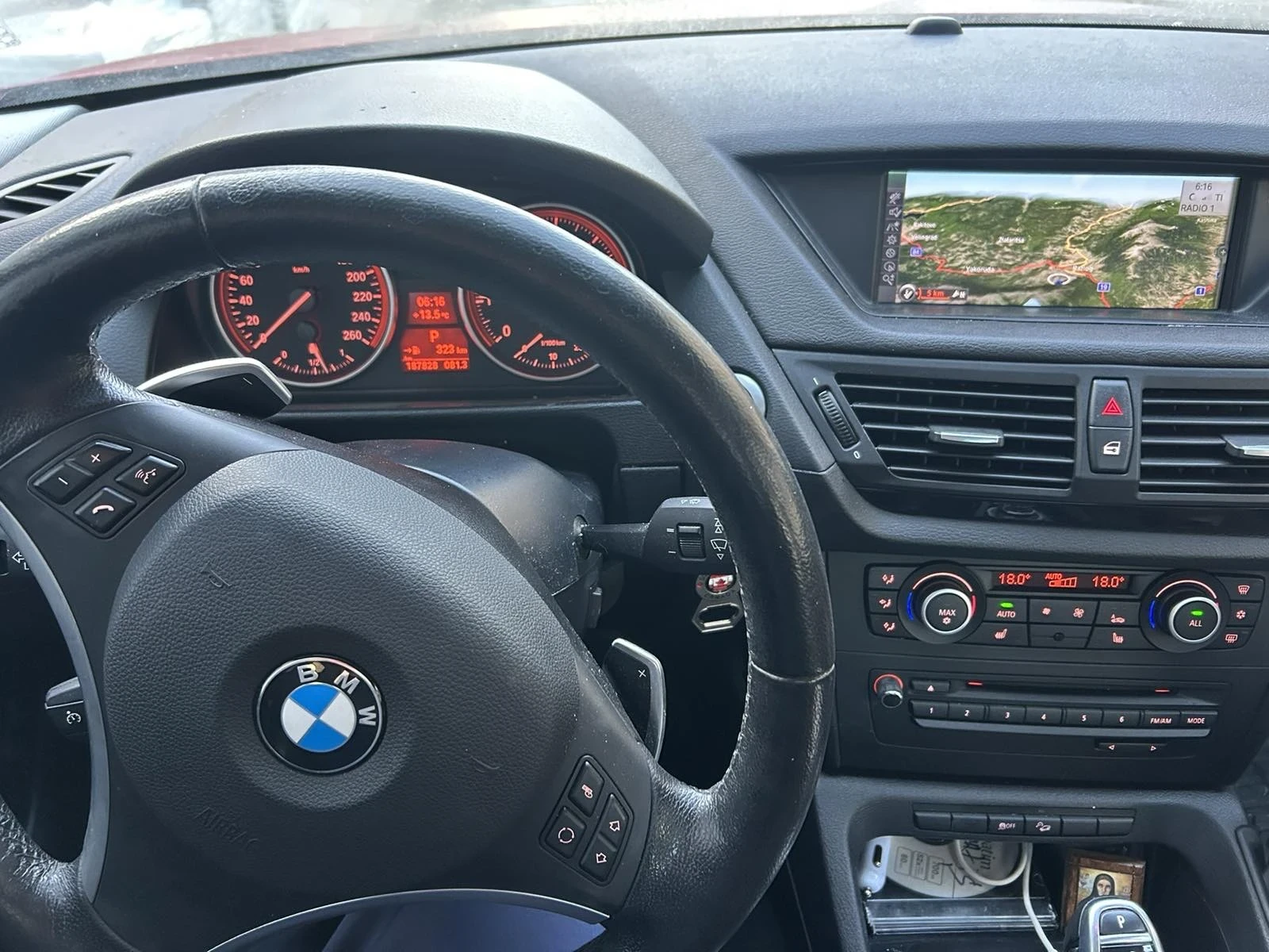 BMW X1 2.8, снимка 9 - Автомобили и джипове - 55900933