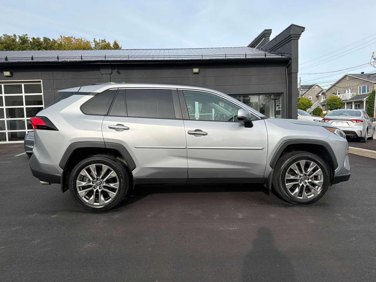 Toyota Rav4 * Limited * АВТОКРЕДИТ БЕЗ ПЪРВОНАЧАЛНА ВНОСКА, снимка 4 - Автомобили и джипове - 56181014