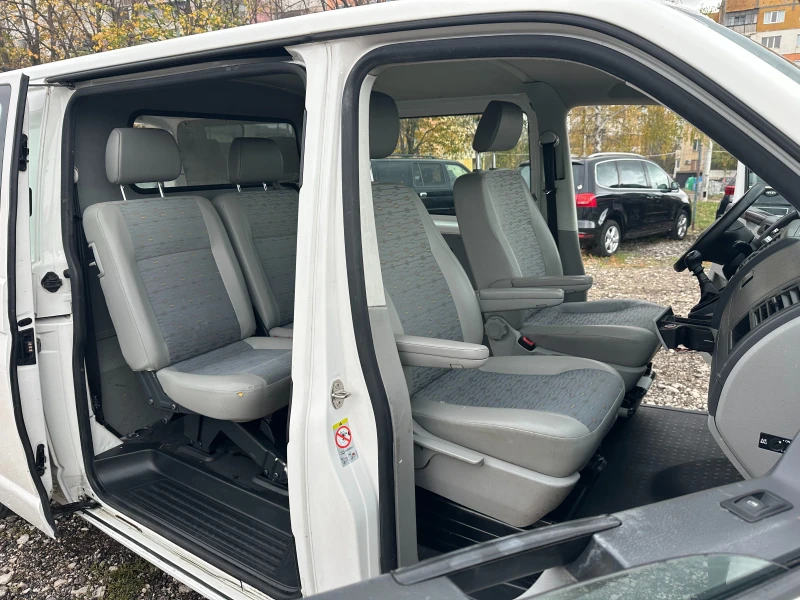 VW Transporter 2.0TDI 140kc LONG 6MESTA, снимка 14 - Бусове и автобуси - 52319519