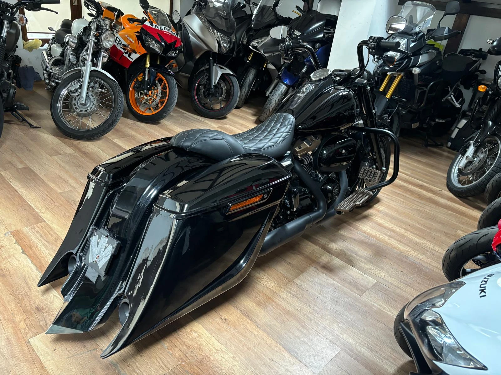 Harley-Davidson Touring FLHRXS ROAD King Special 107 AB - изображение 5