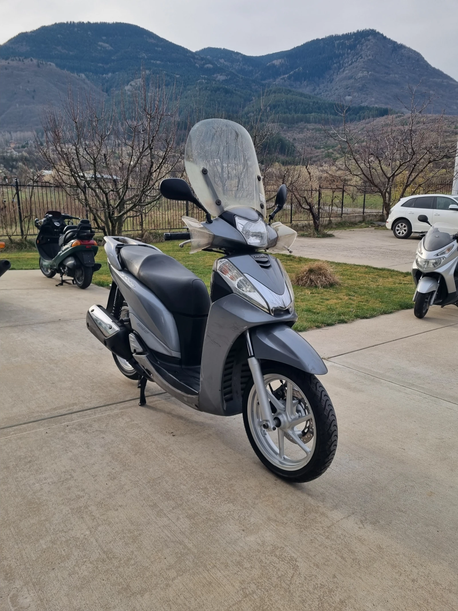 Honda Sh 300 2014 - изображение 4