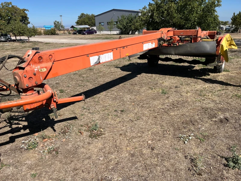 Сенокосачка Друга марка Fella SM300TR