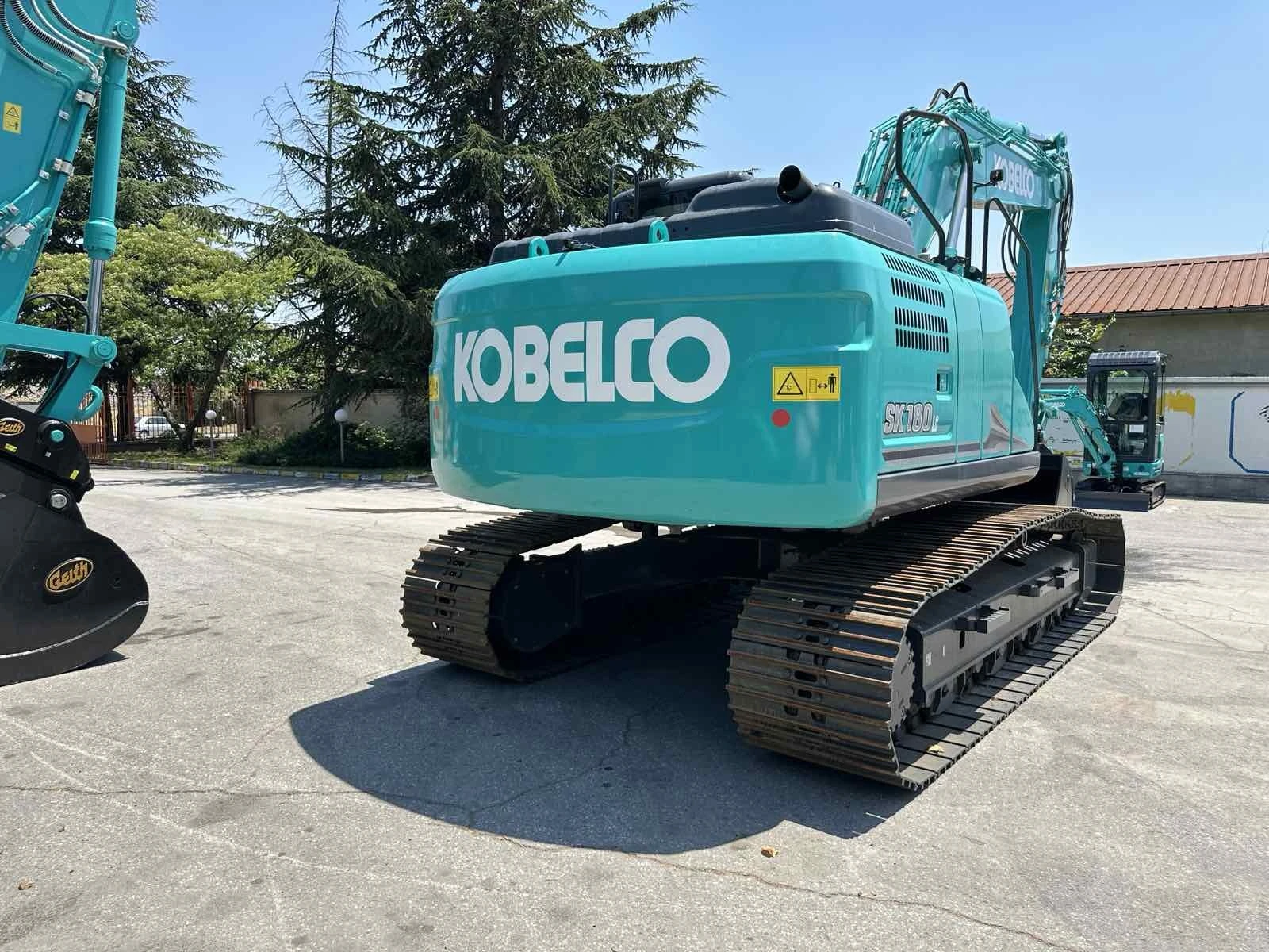 Багер Kobelco SK180LC-11E - изображение 4