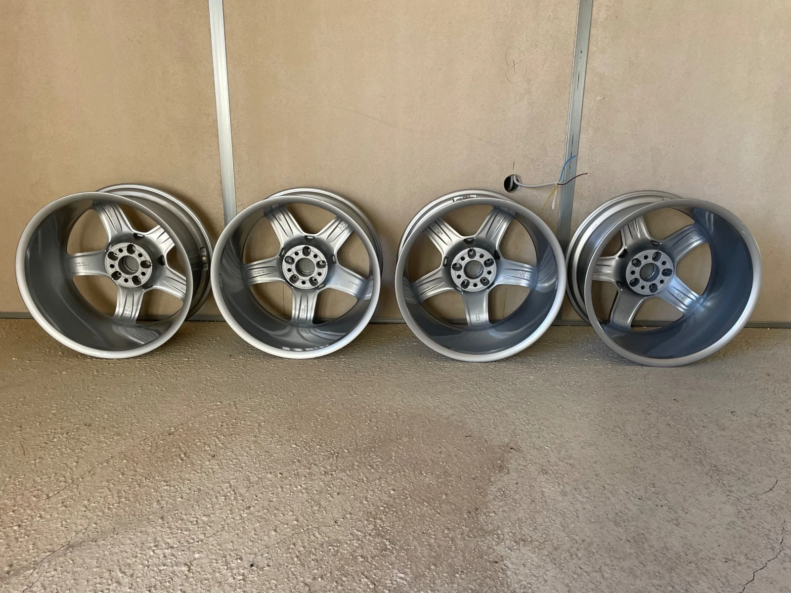 ������ | Mobile.bg � ����������� 5