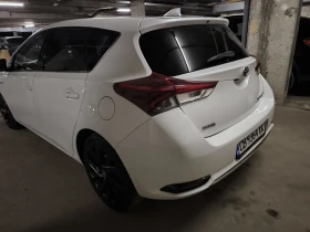 Toyota Auris 1.8, снимка 4