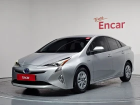 Toyota Prius 1.8 Хибрид, снимка 1