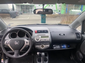 Honda Jazz 1, 4 Автоматик 135651 км, снимка 11