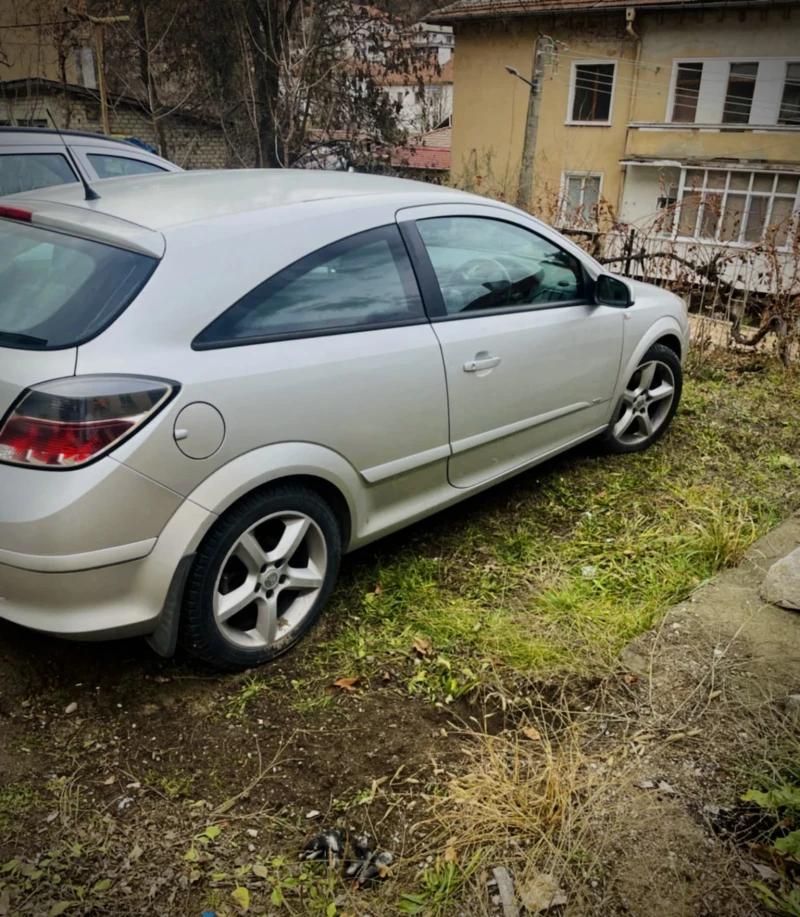 Opel Astra 1.9, снимка 3 - Автомобили и джипове - 48067279