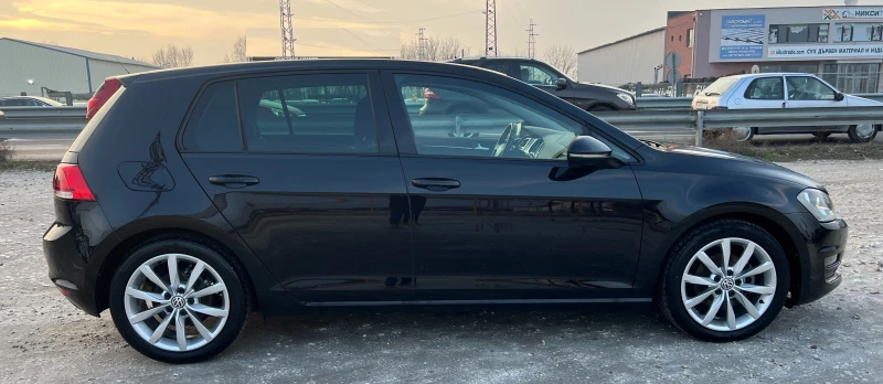 VW Golf АВТОМАТИК 1.6 TDI-105к.с. HIGHLINE DSG ЛИЗИНГ, снимка 4 - Автомобили и джипове - 48443852